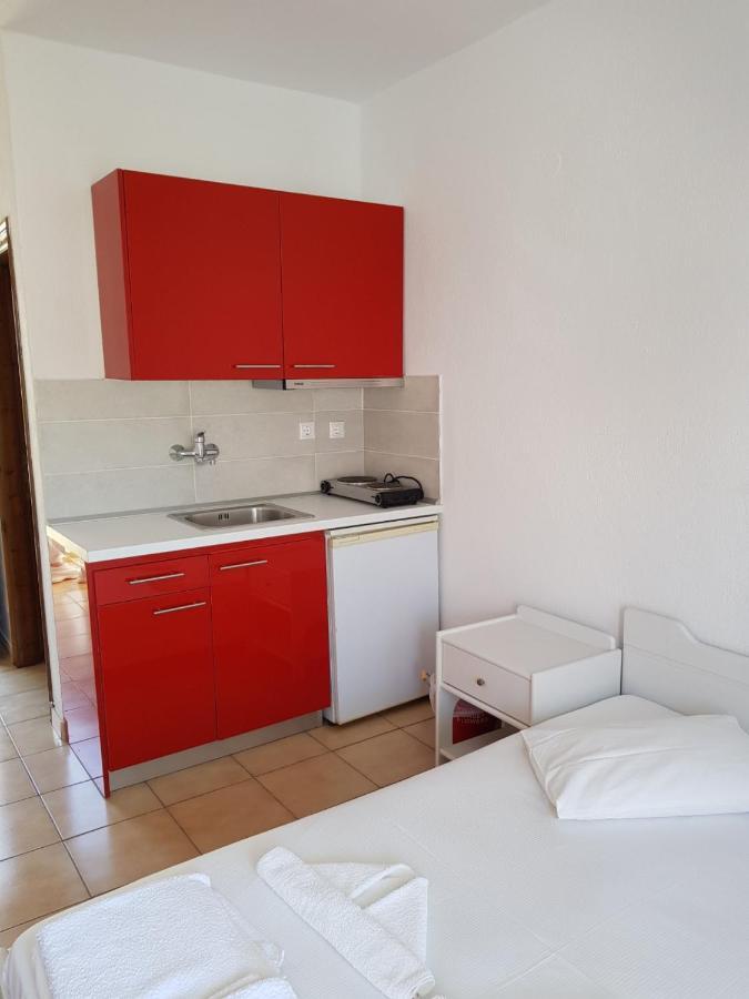 Villa Virozi Sarti Rum bild